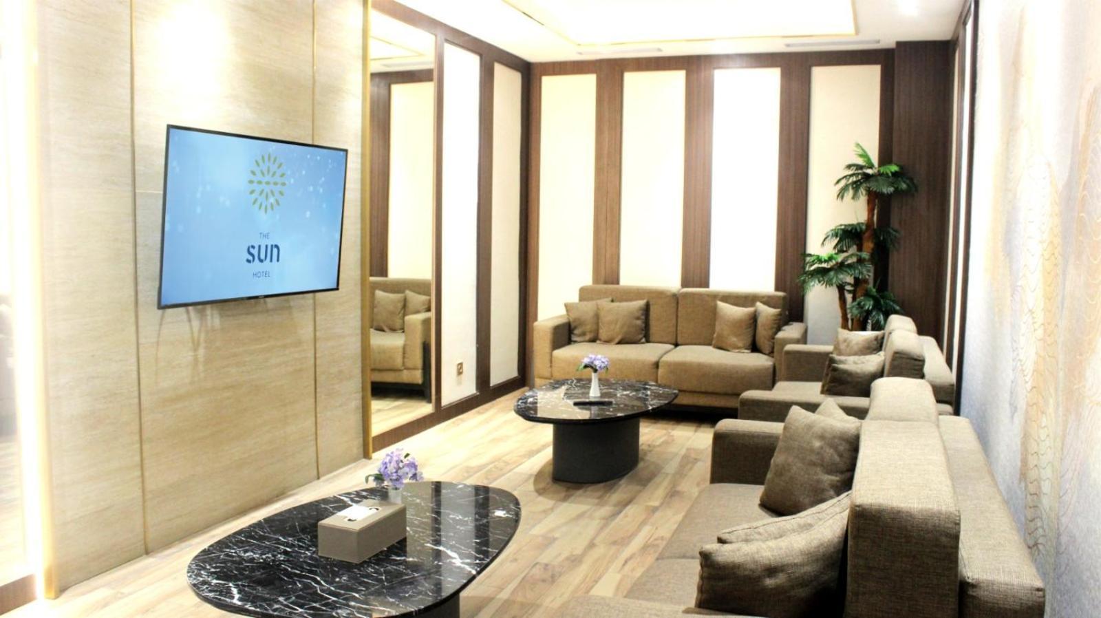The Sun Hotel Сидоарджо Екстериор снимка
