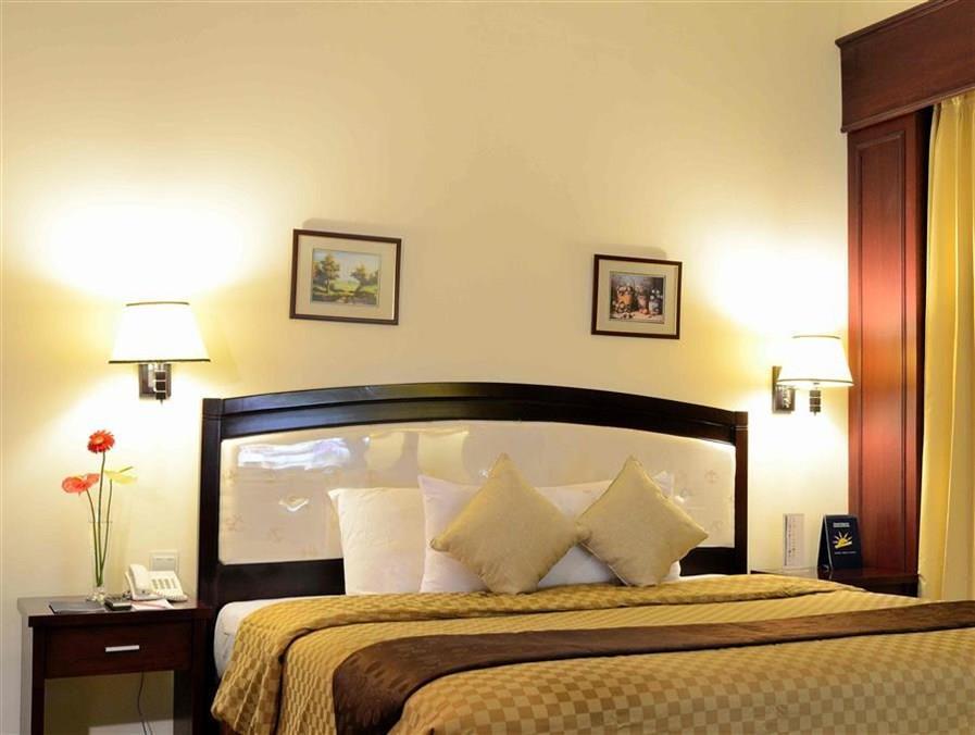 The Sun Hotel Сидоарджо Екстериор снимка