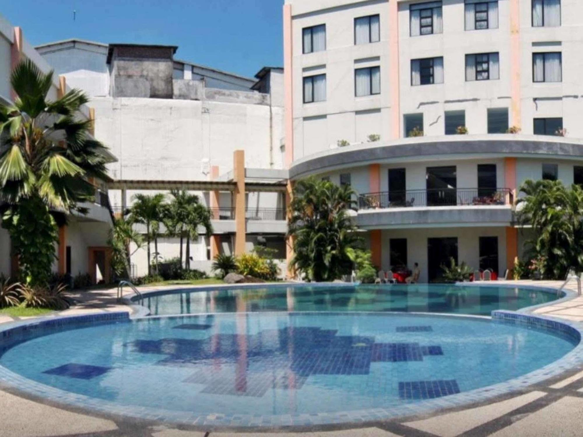 The Sun Hotel Сидоарджо Екстериор снимка