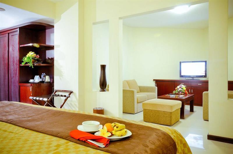 The Sun Hotel Сидоарджо Екстериор снимка