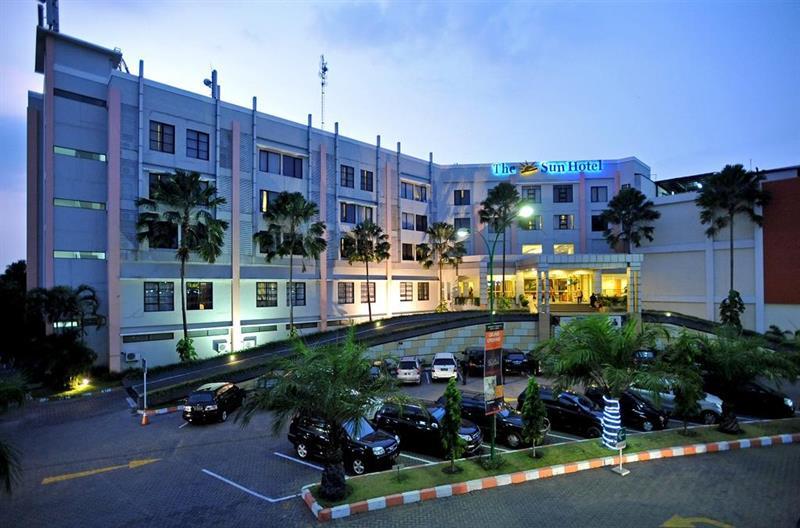 The Sun Hotel Сидоарджо Екстериор снимка